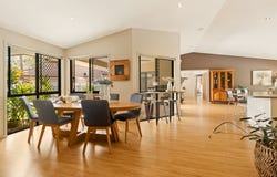5 Sandalwood Close, MacKenzie, Qld 4156