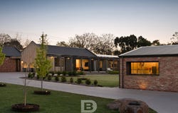 3 Shirley Park Lane, Woodend, Vic 3442