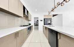 35 Debonair Parade, Craigieburn, Vic 3064