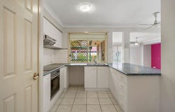 7 Parklane Close, Calamvale, Qld 4116