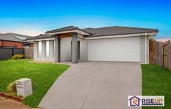 203 James Melrose Drive, Brookfield, Vic 3338