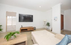 2 Morphett Crescent, Green Head, WA 6514