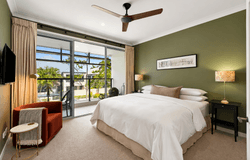 6/3031 The Boulevard, Carrara, Qld 4211