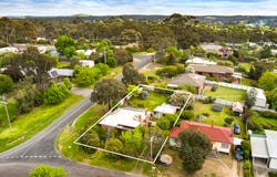 9 Preshaw Street, Castlemaine, Vic 3450