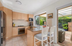 2 Aurora Drive, St Ives, NSW 2075
