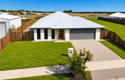 3 Cordell Drive, Elliott Heads, Qld 4670