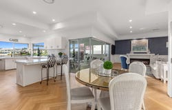 2 Pipers Point, Helensvale, Qld 4212