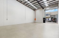 2/2A Burrows Road, St Peters, NSW 2044