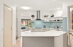 16 Tovey Rd, Boronia Heights, Qld 4124