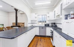 92 & 92A Bungaree Road, Toongabbie, NSW 2146