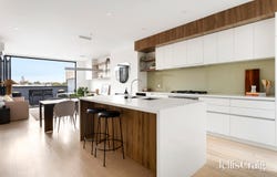 502/10 Martin Street, St Kilda, Vic 3182