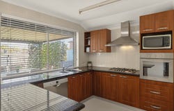 5 Coquina Close, Heathridge, WA 6027