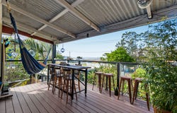 112 Biggs Avenue, Beachmere, Qld 4510