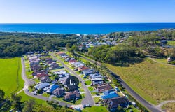 28 Hungerford Place, Bonny Hills, NSW 2445