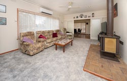 16 Hayes Hill Road, Nyah, Vic 3594