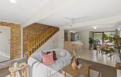 38/71 Olsen Avenue, Labrador, Qld 4215