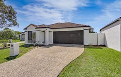 42 Serafina Drive, Helensvale, Qld 4212