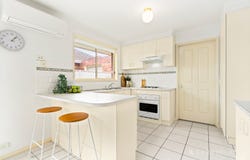 1/10 Hazel Grove, Pascoe Vale, Vic 3044