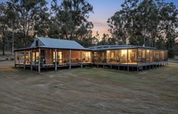 204 Henderson Road, Calvert, Qld 4340