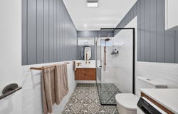 1/193 Albany Street, Point Frederick, NSW 2250