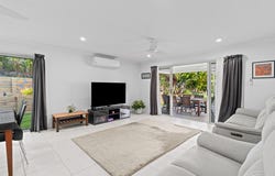 10 Skyring Street, Yandina, Qld 4561