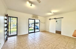 33 CUTHBERT Street, Moranbah, Qld 4744