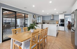 44 Tintagel Way, Mornington, Vic 3931