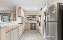 3/9 Railway Road, Kalamunda, WA 6076