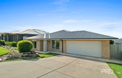 47 Clifton Street, Bourkelands, NSW 2650
