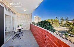 4/186-188 West Coast Hwy, Scarborough, WA 6019