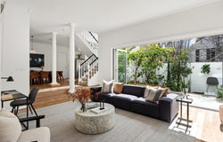 12 Witchwood Close, South Yarra, Vic 3141