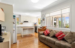 20 Rivett Street, South Toowoomba, Qld 4350