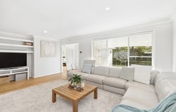 3 Shoreview Close, Point Clare, NSW 2250