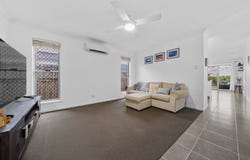10 Coalstoun Crossing, Waterford, Qld 4133