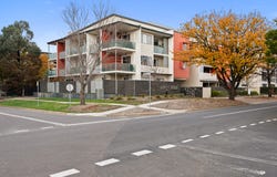 11/28 De Burgh Street, Lyneham, ACT 2602