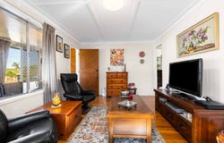 11 Erin Street, Wilsonton, Qld 4350