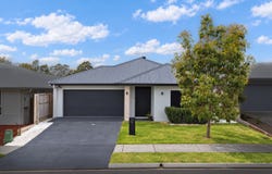 17 Gulliver Crescent, Logan Reserve, Qld 4133