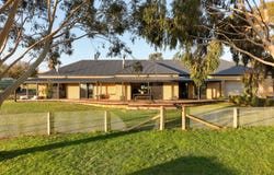 75 McLeod Lane, Mansfield, Vic 3722