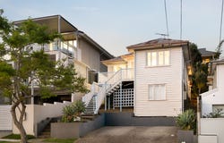 10 Sixth Avenue, Windsor, Qld 4030