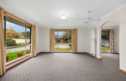 2/110 Campbells Crescent, Redan, Vic 3350