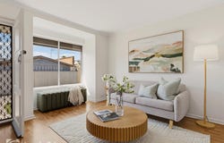 2/2 Sunnyside Grove, Semaphore Park, SA 5019