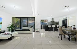 156 Ingleburn Rd, Ingleburn, NSW 2565
