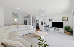 12/117 Palm Meadows Drive, Carrara, Qld 4211
