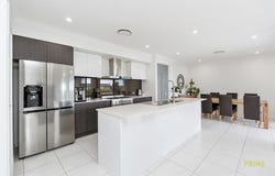 7 Rose Court, Nikenbah, Qld 4655