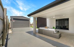 42 Montgomery Street, Rural View, Qld 4740