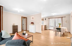1/8 Tunstall Avenue, Boronia, Vic 3155