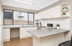 2/107 Amy Street, Regents Park, NSW 2143