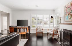 1/2 Brosnan Road, Bentleigh East, Vic 3165