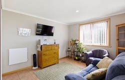 2 Bishton Street, Devonport, Tas 7310