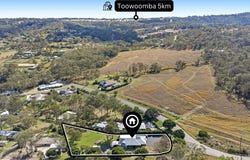 2 Fig Tree Place, Top Camp, Qld 4350